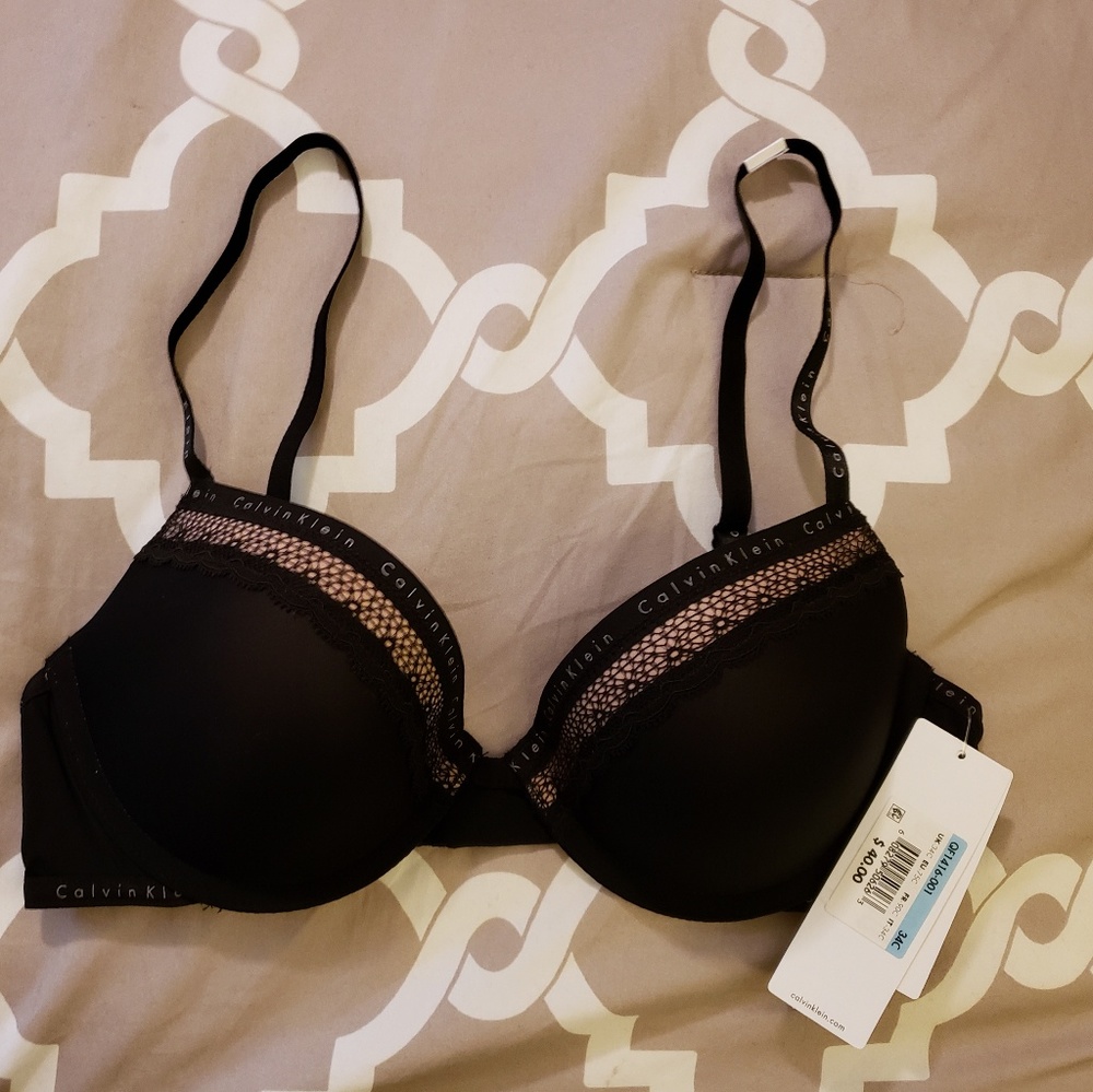 BNWT Calvin Klein push up bra